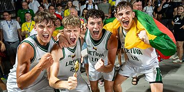 Mažeikių SILVERSTARS komandos nariai – Europos jaunimo olimpinio festivalio čempionai