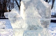 Maironio parką papuošė ledo skulptūros