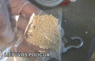 Klaipėdos narkomanai vartodavo net tiesiojoje žarnoje atgabentą heroiną