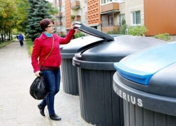 KLAIPĖDA SULAUKĖ KOMPENSACIJŲ UŽ PUSIAU POŽEMINIUS KONTEINERIUS