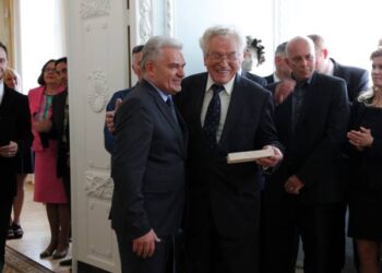 Renavo dvaro rūmuose atgimė senoji dvarininkų dvasia