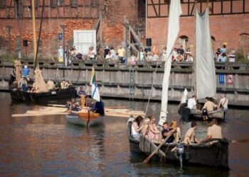 Dangės upe vėl plauks istoriniai laivai