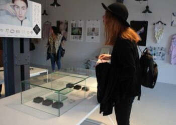 Save pažinti kviečianti mados paroda Plungės kultūros centre