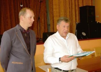 Pažadai pieno gamintojams džiūsta drauge su ganyklomis