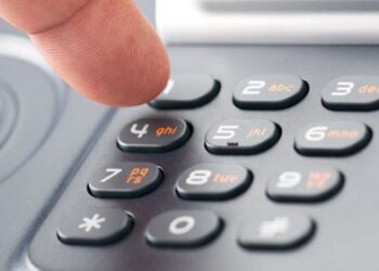 „Aš skambinu savo teisininkui“: anapus ekrano ir realybėje