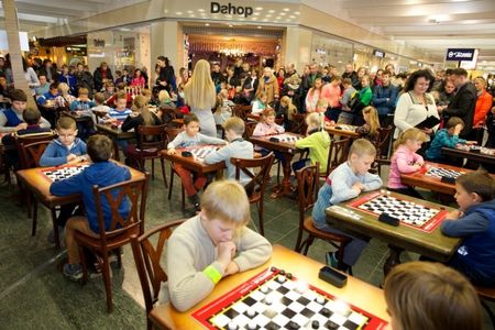 Klaipėdos meras sieks pergalės prieš moksleivių čempionus