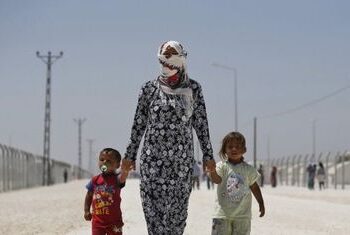 EP ragina sudaryti sąlygas mokytis pabėgėlių vaikams