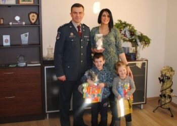 Už pagalbą sulaikant vagį padėkota neabejingai šiaulietei