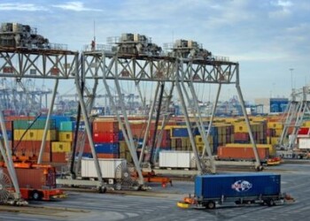 Ūkio ministras E. Gustas: „Skatiname naujų verslo rinkų ir verslo partnerių paiešką“