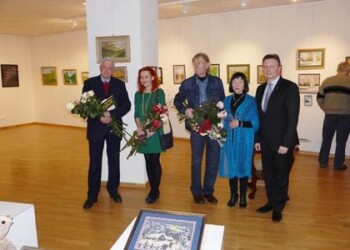 Plungėje atidaryta paroda „Atvira širdimi…“