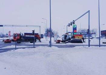 Sniego valymui iš gatvių reikės patraukti pakraščiuose stovinčius automobilius