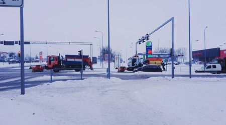 Sniego valymui iš gatvių reikės patraukti pakraščiuose stovinčius automobilius