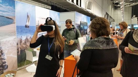 Po Neringą – virtualios realybės akinių pagalba