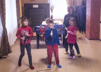 Karaokė popietė Nemakščių bendruomenės namuose