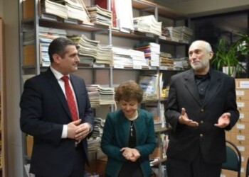 Neringiškiai rinkosi į vakarą rašytojui Viktorui Miliūnui atminti