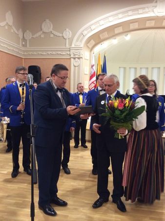 „Palangos dienos“: Vladui Žulkui įteiktos miesto garbės piliečio regalijos ir šventinė Palangiškių sueiga
