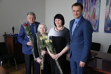 Pasveikinti Šiaulių miesto garbės piliečiai