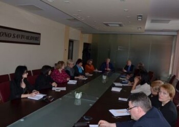 Pasitarimas dėl vaikų užimtumo vasaros atostogų metu