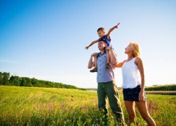Kodėl mums turėtų rūpėti santuokos ir šeimos stiprinimas? (III) Ar tikrai santuoka yra tik dviejų žmonių asmeninis reikalas?