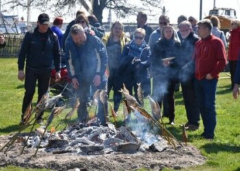 Nidoje šurmuliavo „Žiobrinės“ (akimirkos)