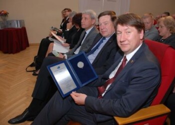 Savivaldybės merui įteikti apdovanojimai