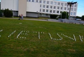 Jurbarkiečiai sudėjo tremtiniams brangiausią žodį – Lietuva