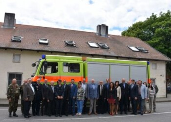 Juodkrantės ugniagesių komandai – naujas gaisrų gesinimo automobilis