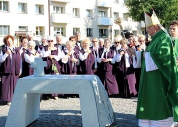 Žemaitijos sostinę papuošė jaunųjų menininkų darbai
