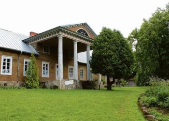 Veliuona praranda muziejų