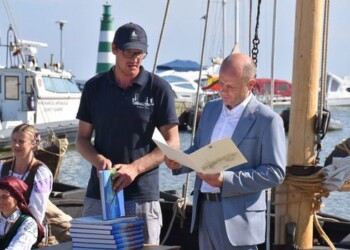 Nidoje startavo kelias dienas truksianti „Burpilio“ regata (akimirkos)