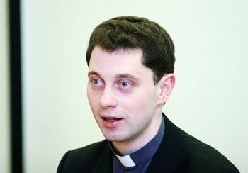 Kunigas Ričardas Doveika teigia, kad kažkas bijo pažangios Bažnyčios