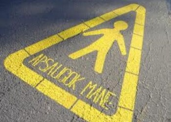 Savivaldybė kartu su „Lietuvos draudimu“ ragina rūpintis moksleivių saugumu keliuose