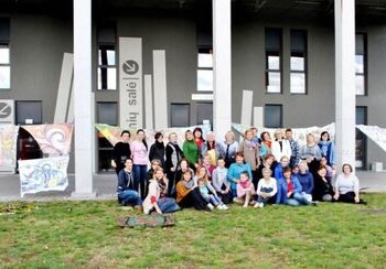 Pagėgių bibliotekoje – pleneras „Ruduo Pagėgiuose“