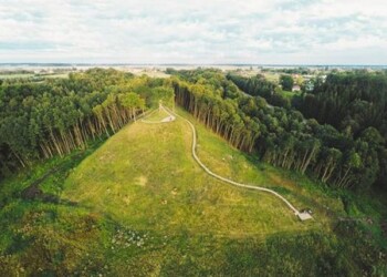 Kalniškės piliakalnis bus dar gražesnis ir patrauklesnis lankytojams