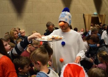 Kalėdinės eglės įžiebimo šventė Naisiuose