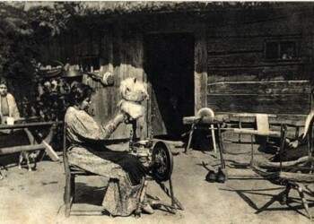 Lino keliu   drauge su norvegais