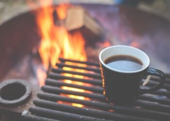 Sparčiai populiarėjanti žiemos pramoga – nebijantiems šaltuko ir mėgstantiems skaniai pavalgyti