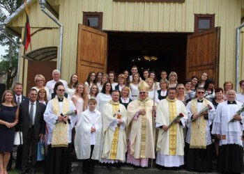 Į Batakius kvietė kraštiečių šventė ir Šv. Onos atlaidai