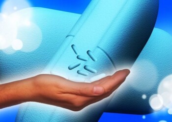 Lėtinėmis ligomis sergantiems pacientams receptinius vaistus įsigyti bus lengviau