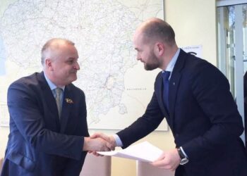 Pasirašytas memorandumas dėl Šilutės – Rusnės kelio medžių