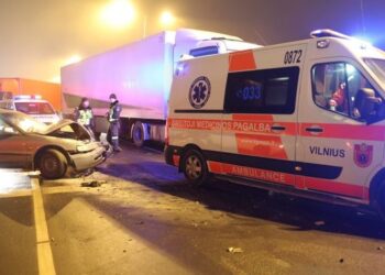 Iš stalčiaus traukiama sena idėja: ministerija vertina galimybę viešinti neblaivių vairuotojų pavardes