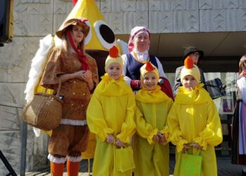 Nuotaikinga Atvelykio šventė Telšiuose ir tradicinė kiaušinienė