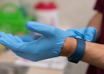 Vienkartinės pirštinės: lateksinės, nitrilinės, vinilinės. Kaip išsirinkti tinkamas?