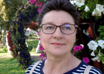 Bibliotekininkė Genė Urbienė: „Bibliotekoje nėra barjerų, skiriančių skirtingas kartas“