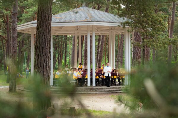 Orkestro vasara 2021“ kvies kartu ilsėtis, keliauti laiku ir pažinti naują lietuvišką muziką