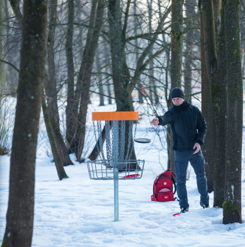 Atnaujintame Centriniame Šiaulių miesto parke – pirmasis diskgolfo čempionatas