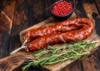 Ką reikia žinoti apie rūkytas dešras?