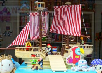 Kodėl vaikams yra svarbūs žaislai?