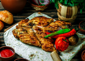 Vištiena ant žarijų – greita ir pigu, o įtiks visiems skoniams: 5 marinatai vištienai, kad daugiau niekada nebereikėtų ieškoti