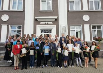 Geriausių rezultatų pasiekusiems Klaipėdos rajono mokiniams ir juos rengusiems mokytojams – apdovanojimai